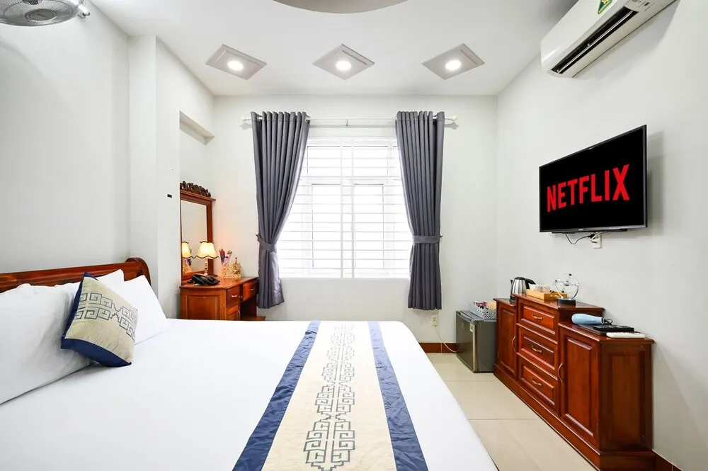 5. Sky Star Hotel